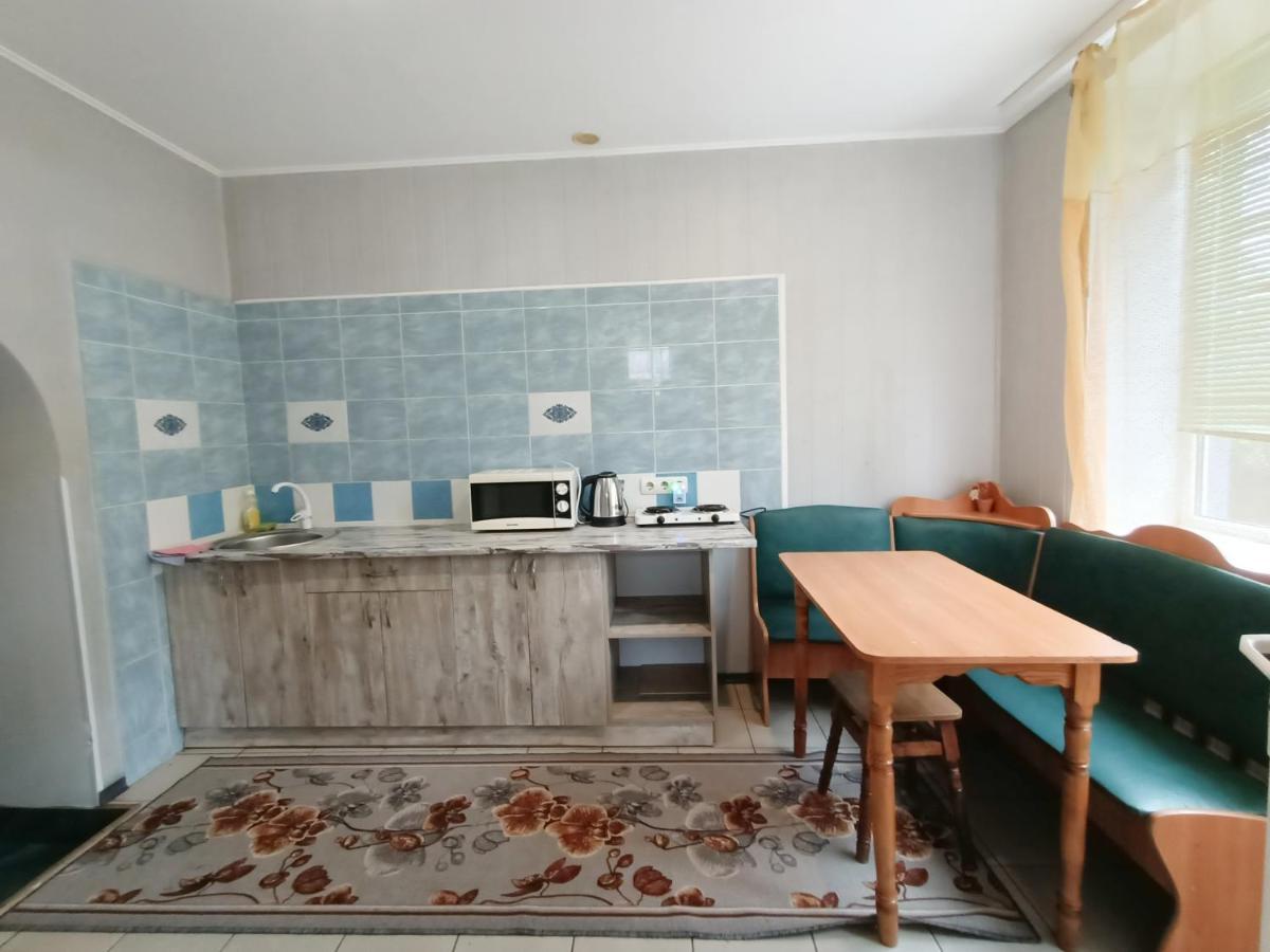 Яновского 1К Средняя Κιροβοχράντ Εξωτερικό φωτογραφία